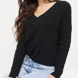 ⚡️Price Drop New With Tag Black Cable Knit Sweater